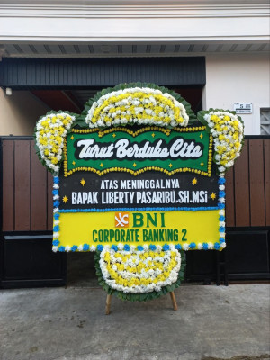 Papan Bunga Duka di Purwadadi